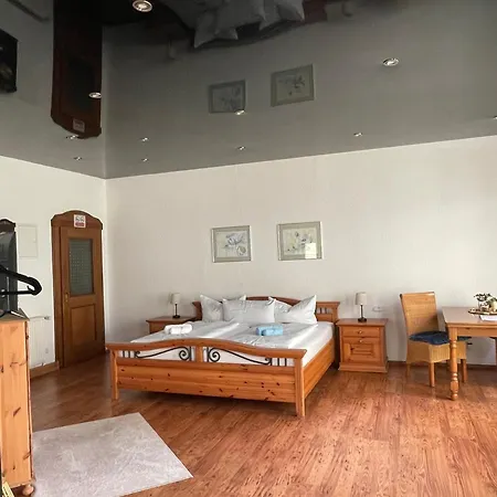 Schaumburger Stuebchen ゲストハウス 3*